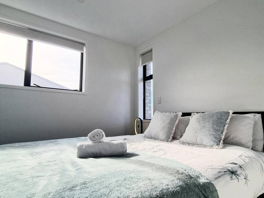 Addington Townhouse 7 Mins Walk To Arena Christchurch Exterior foto